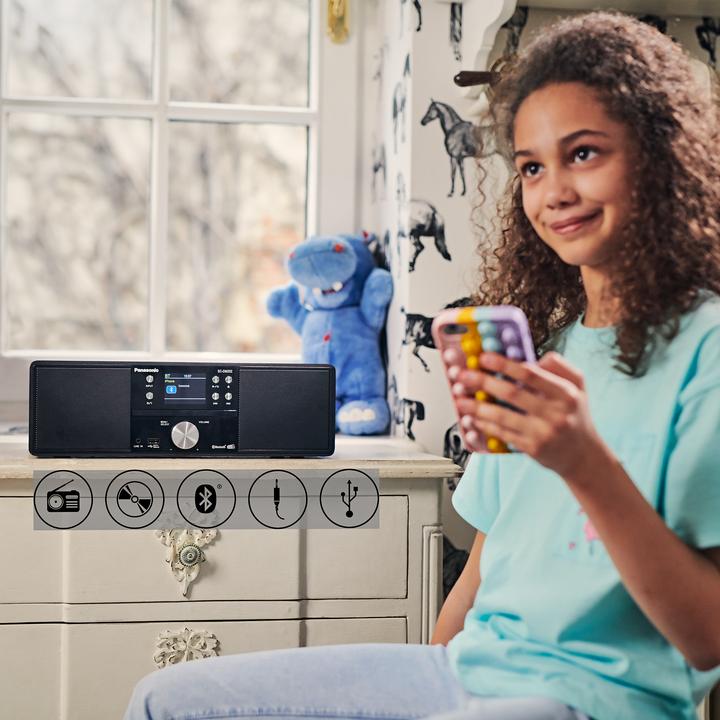 Actual product image Panasonic SC-DM202 (Bluetooth, CD player, 2x 12 W)