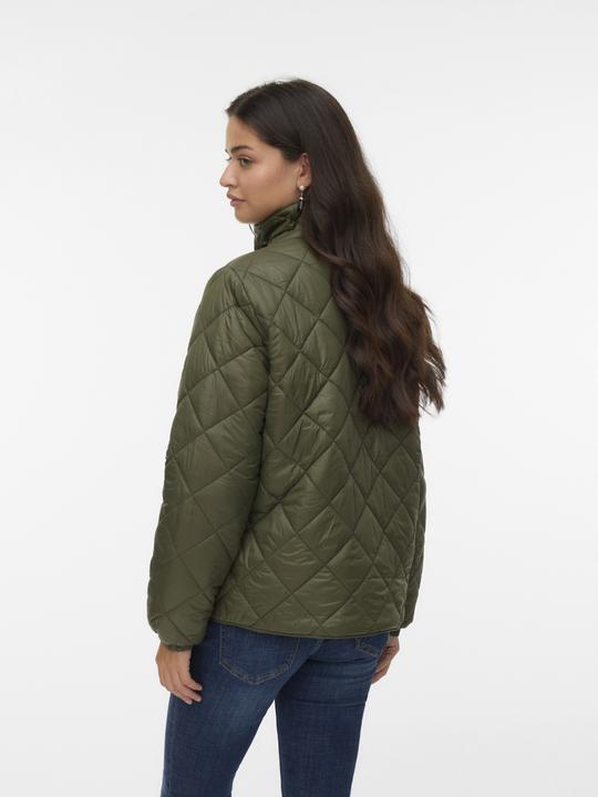 Actual product image Vero Moda VMSKYLAR Jacke Steppjacke (M)