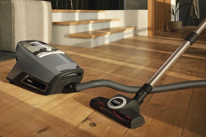 Actual product image Miele Blizzard CX1 Cat & Dog PowerLine