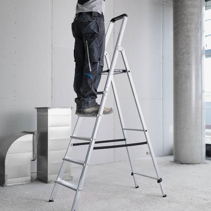 Actual product image Munk Aluminium stepladder, single-sided access (Stepladder)