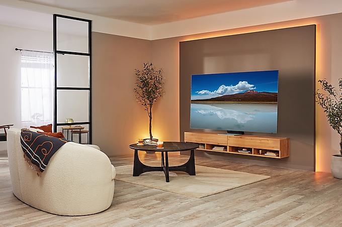 Actual product image Samsung QE65QN800BT (65", QN800B, NeoQLED, 8K, 2022)