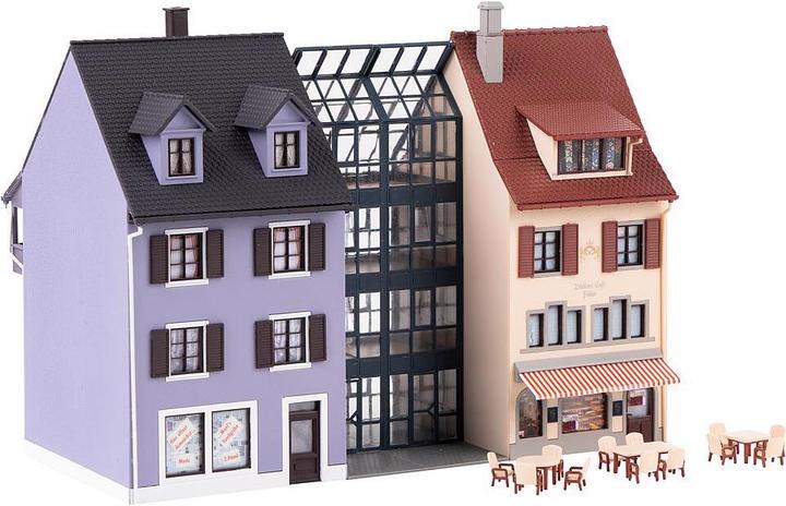 Actual product image Faller Small town house row
