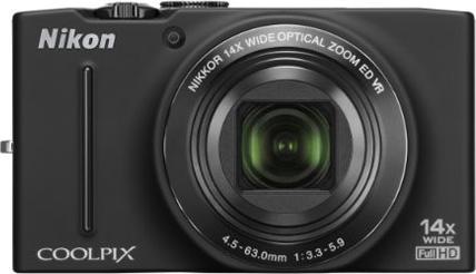 Actual product image Nikon Coolpix S8200, 16MP, 14x zoom, FullHD movies, black (1/2,3'')