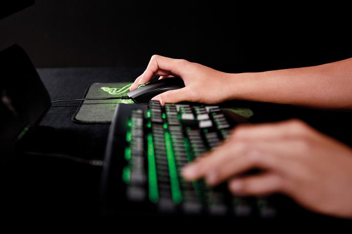 Produktbild Razer Abyssus V2 (Kabelgebunden)