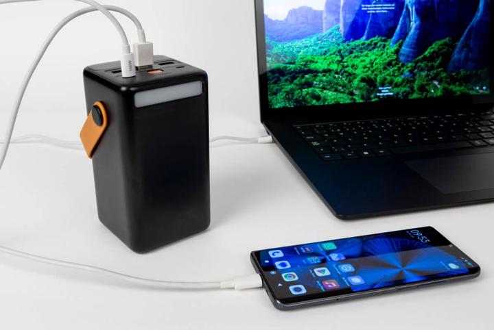 Produktbild Wellcraft Powerbank mit Licht 50'000 mAh (50000 mAh, 185 Wh)