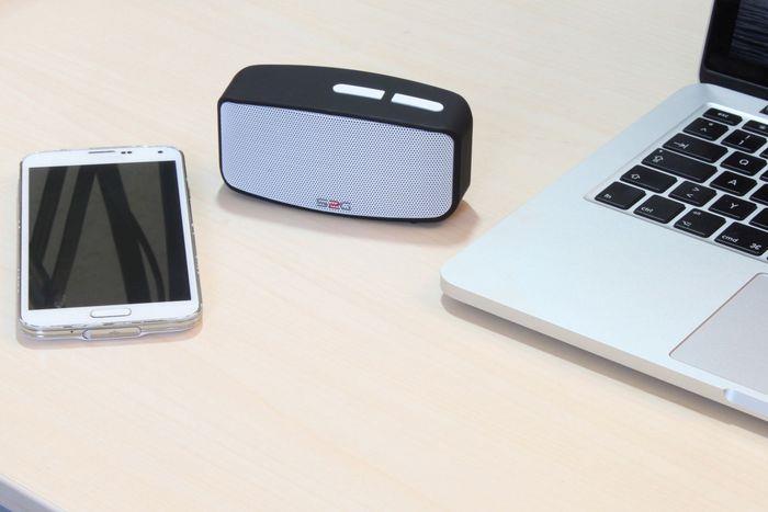 Image du produit Sound2Go Haut-parleur stéréo BT Axess (6 h, Fonctionnement sur batterie)