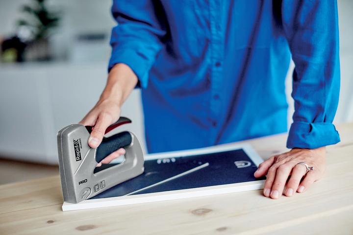 Actual product image Rapid ALU853 Hand tacker