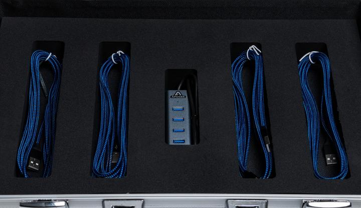 Actual product image Apogee HypeMiC Podcast Kit