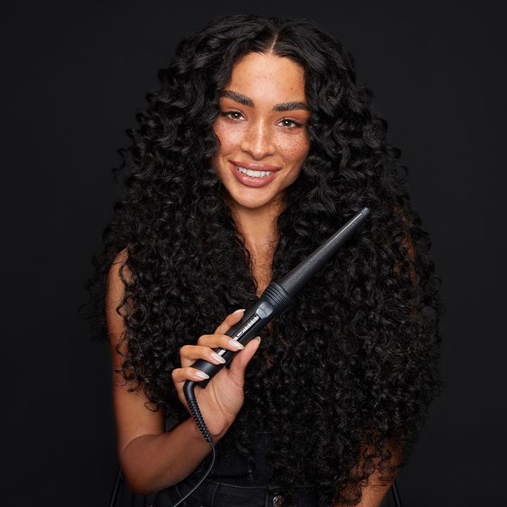 Actual product image Cloud Nine Texture Wand Curling Iron