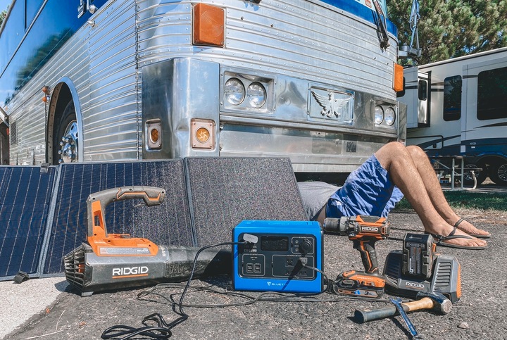 Image du produit Bluetti PV200 (200 W, 7.30 kg)