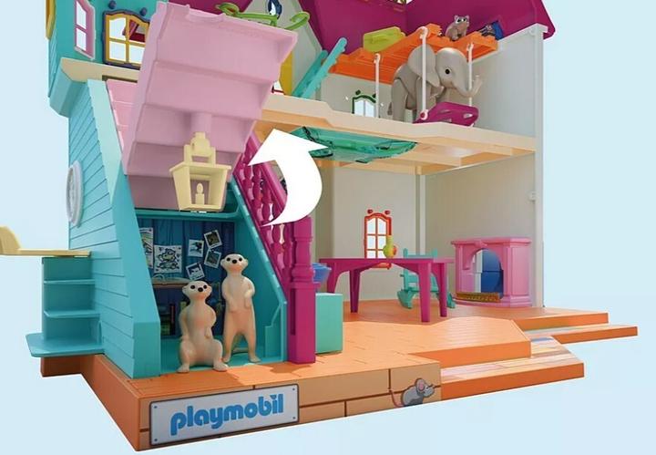 Actual product image Playmobil Colourful animal villa (71852)
