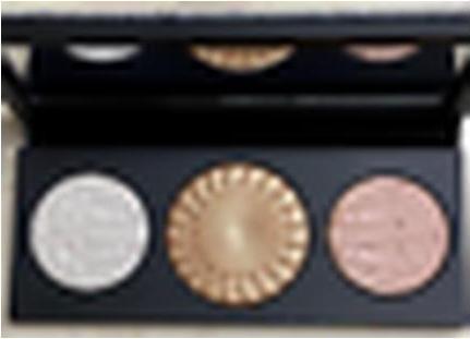 Produktbild MAC Cosmetics Flashing Ice Extra Palette (Pink, Gold, Highlighter)