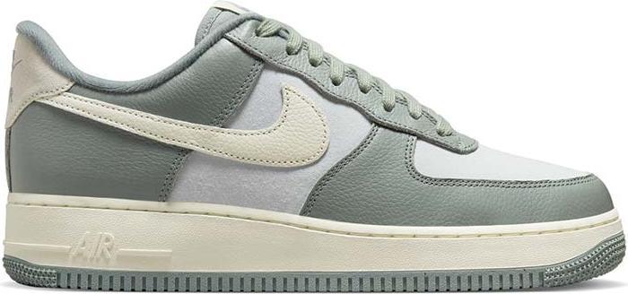Produktbild Nike Air Force 1 07 LX (36)