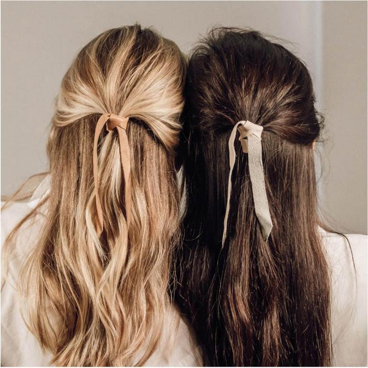 Actual product image Corinne World - Leather Band Short One Layer Camel (Hair tie)