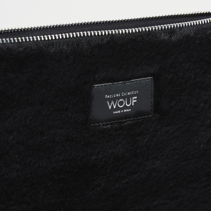 Produktbild Wouf Faux Fur Laptophülle 34 cm (14.96")