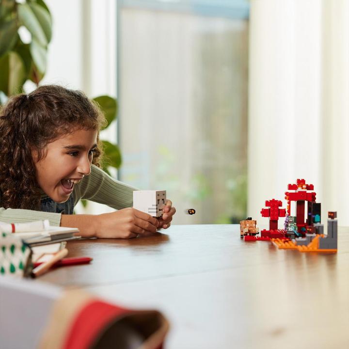 Actual product image LEGO Ambush at the Nether Portal (21255, LEGO Minecraft)