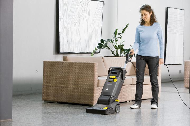 Actual product image Kärcher Professional BR30/4 (Scrubber-dryer)