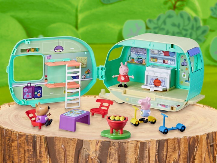 Actual product image Hasbro Peppa's Caravan