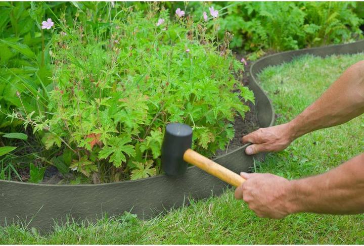 Immagine prodotto Nature Rasenkante Strukturiert 0,12x12 m 5 mm (1200 cm)