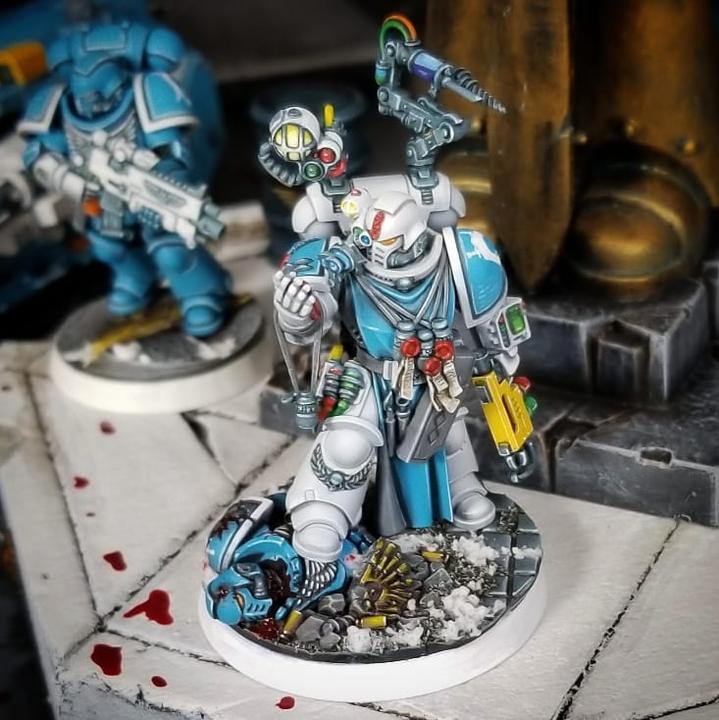 Produktbild Games Workshop Primaris Apothecary (Kunststoff)