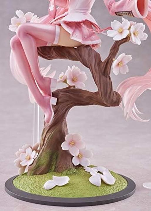 Actual product image Square Enix 1/7 Spiritual By Taito Sakura Miku Sakura Fairy Ver.