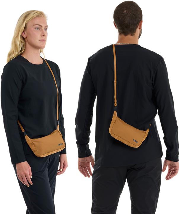 Actual product image Thule Chasm (2.20 l, Handlebar bag, Luggage carrier bag)