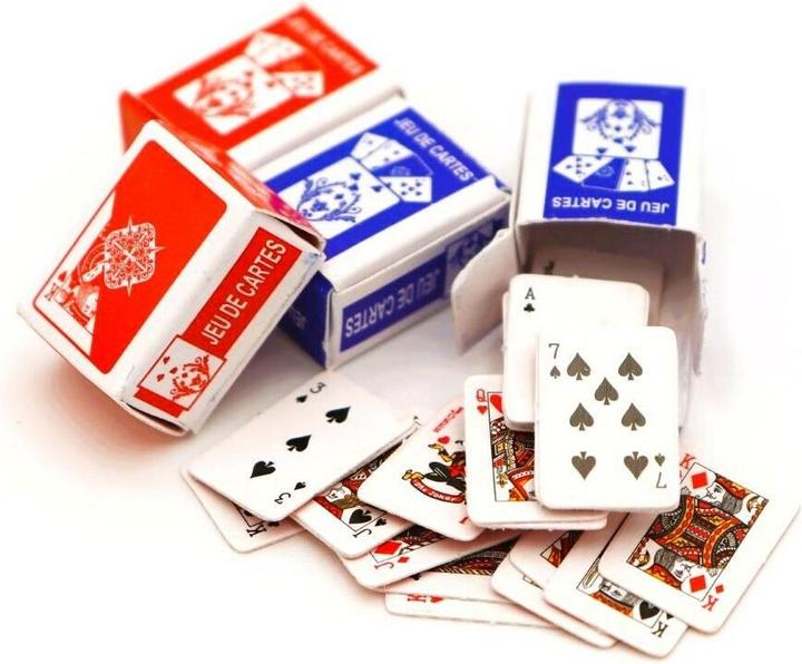 Hobby Fun Miniature playing card set, 2 pieces