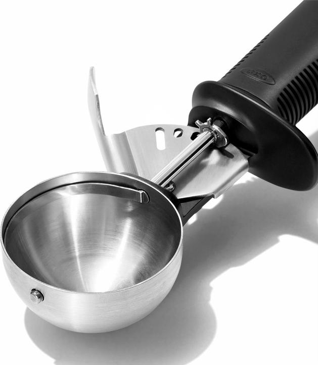 Immagine prodotto OXO Cucchiaio da glacé a grilletto (Palline di gelato)