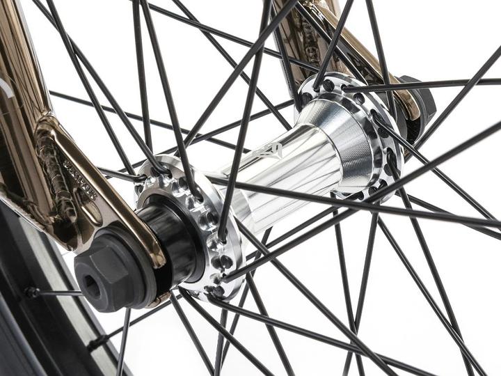 Actual product image Wethepeople Volta (21")