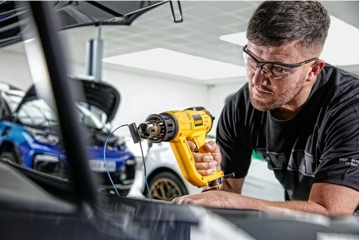 Produktbild DeWalt technical dryer 2000 W (D26414)