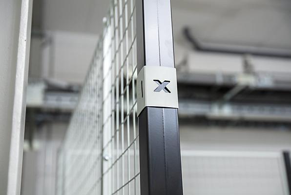 Actual product image Axelent X-STORE 2.0 partition system, wall section, height 1100 mm, width 250 mm.