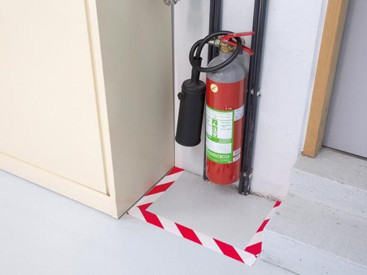 Produktbild Perel PVC-Markierungsband 5cm x 33m - Rot/Weiss (50 mm)