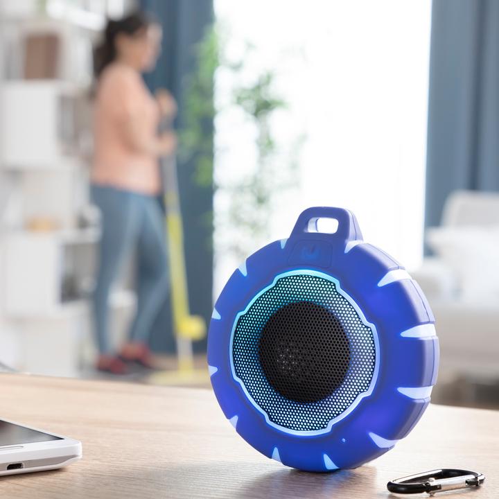 Actual product image TOP Speaker with LED