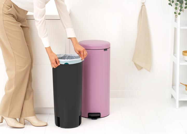 Produktbild Brabantia Treteimer NewIcon 30 l, Lilac Pink (30 l)