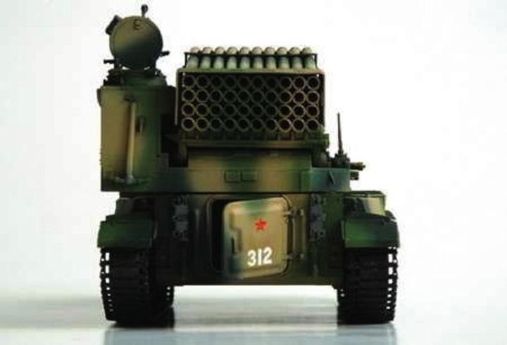 Actual product image Trumpeter Chinese Rocket Launcher 122mm Type 89 Multi-barrel Rocket Launcher