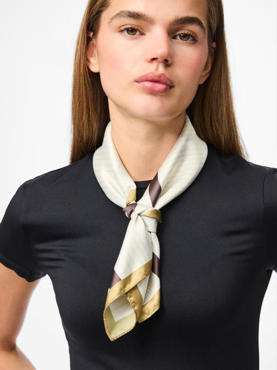 Produktbild Pieces PCJUSTINE Schal