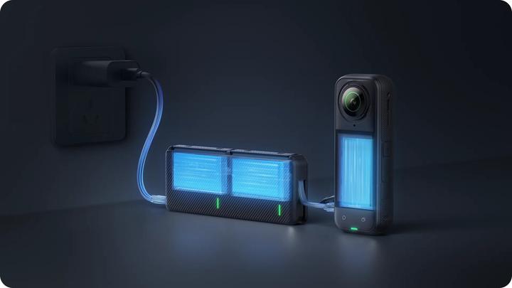 Actual product image Insta360 Utility Fast Charge Case