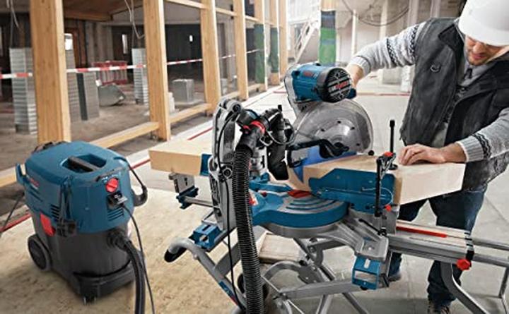 Produktbild Bosch Professional Zubehör Schläuche mit Adapter für Elektrowerkzeuge, Bayonettverschluss