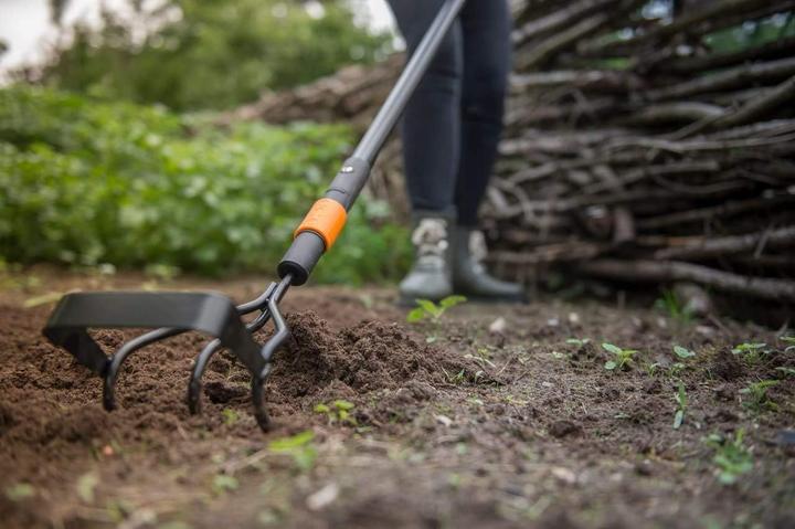 Produktbild Fiskars Unkrauthacke