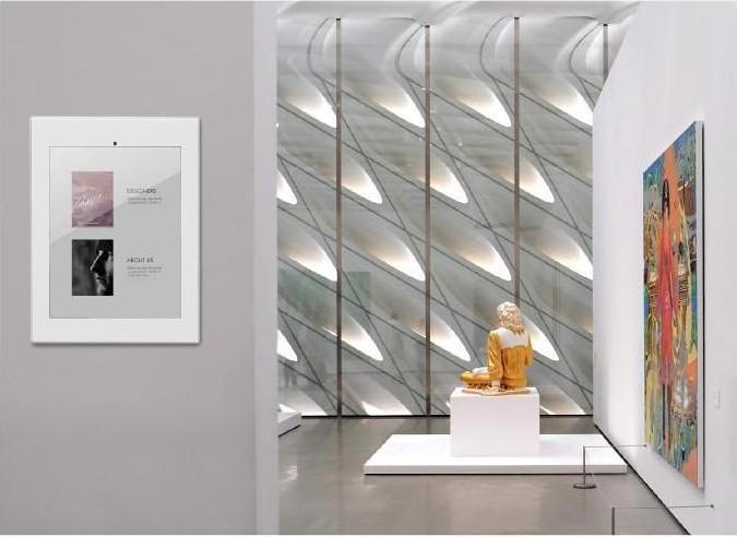 Actual product image Maclean holder Advertising holder for tablet, wall mounted with lock, 12.9 ", iPad Pro (Gen1