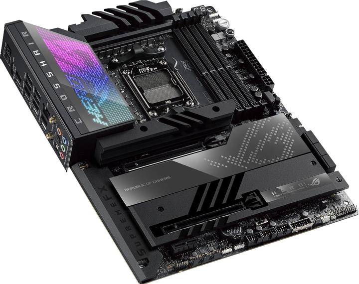 Actual product image ASUS ROG Crosshair X670E Hero (AM5, AMD X670E, ATX)