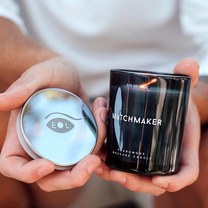 Immagine prodotto Eye of Love Matchmaker Black Diamond Massagekerze Ziehen Sie Sie An, 150 ml (150 ml)