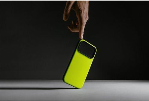 Actual product image Nomad Moderne Hülle - iPhone Hülle (Apple iPhone 17 Pro Max)