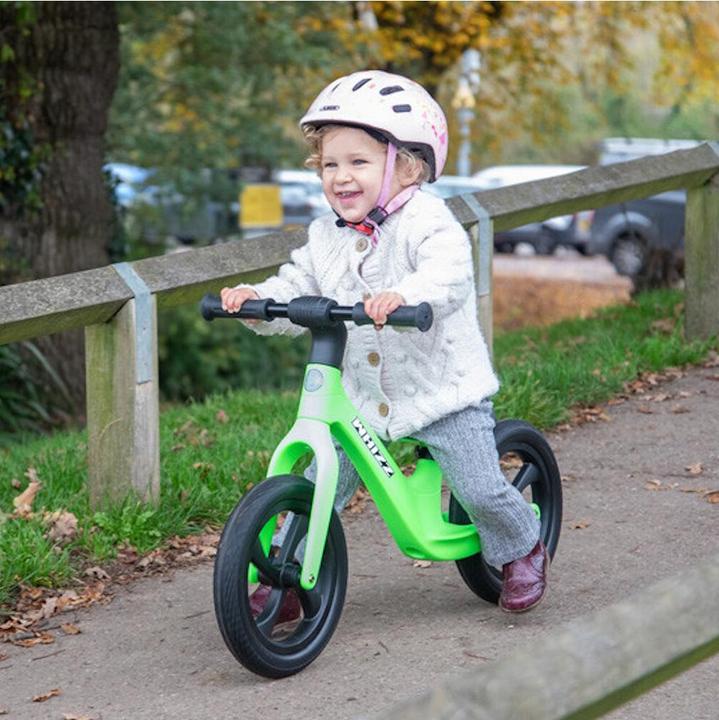 Produktbild TickiT WHIZZ - Leichtes Kinder-Laufrad - Leicht, Robust & höhenverstellbar (Grün)
