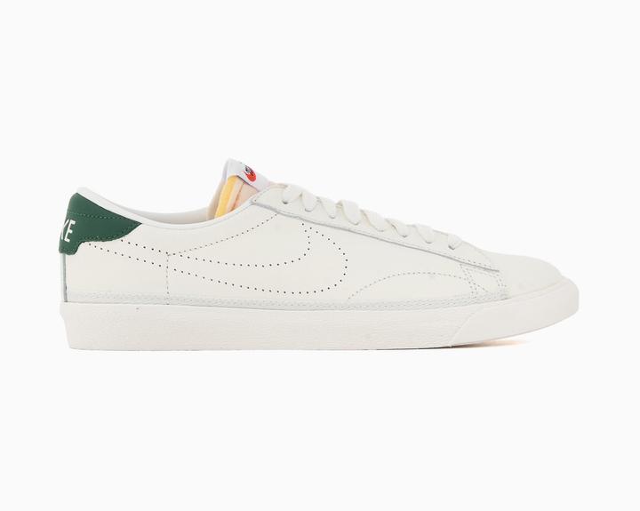 Produktbild Nike Tennis Classic AC (45)