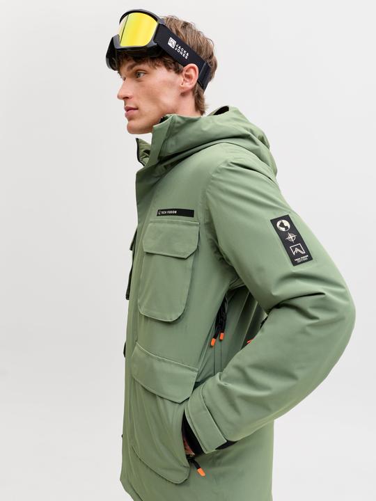 Actual product image Jack & Jones Shell-Jacke SKI AW25 Shell-Jacke (S)