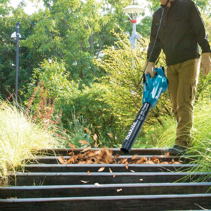 Actual product image Makita DUB362Z (Rechargeable battery operated, Leaf vacuums)
