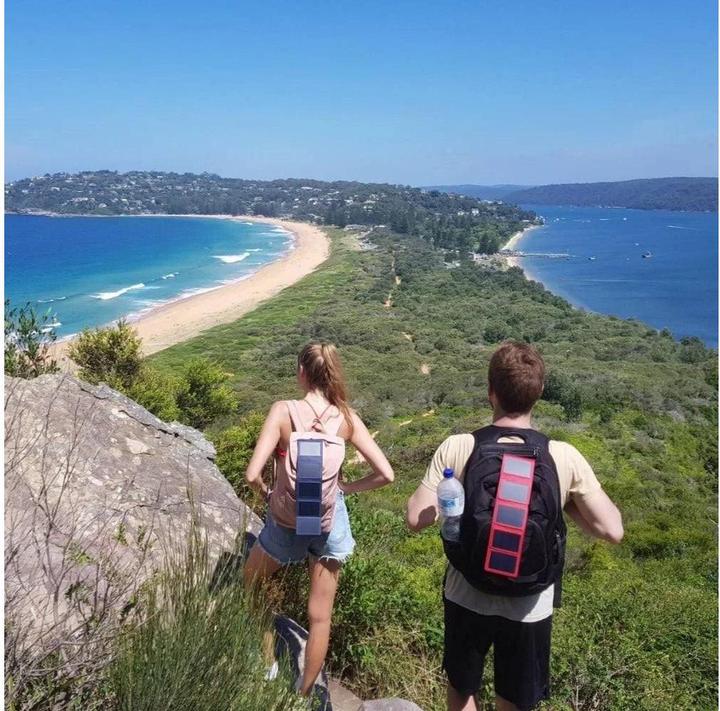 Actual product image Sunslice Portable 4W photon solar charger (4000 mAh, 4 W, 20 Wh)