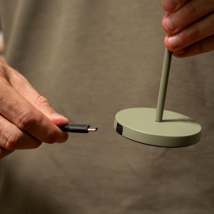 Produktbild Silwy Magnet-Leuchte Portofino Olive inkl. Platzset und Pad (198 lm)