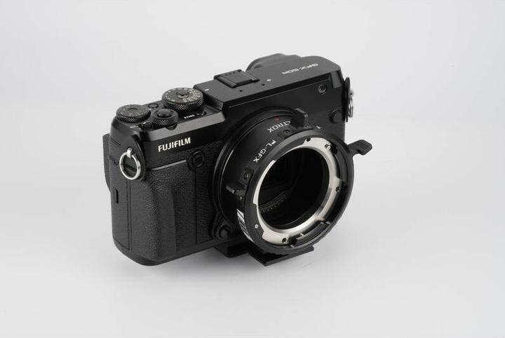 Actual product image Viltrox PL GFX adapter